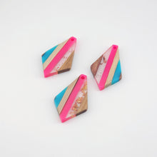 Load image into Gallery viewer, Rhombus Wooden Pendant, Wooden Pendant, Natural Pendant, Natural Jewelry Findings, Necklace Earring Making Findings JT1004