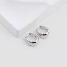 Load image into Gallery viewer, 18K Gold Plated U Shape Hoop Earring, Huggie Hoops Earring Parts, Lever Back, 12.6*14.7mm, Hoop earring for Jewelry Making D0573