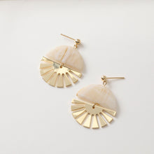 Load image into Gallery viewer, 10pcs Gold Fan Shape Charms, 14K Gold/Silver Plated, Dainty Fan Shape Pendant, Bracelet Making Pendant JH021-D0021