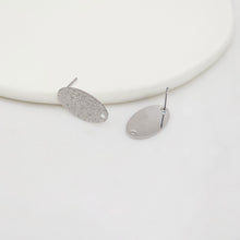 Load image into Gallery viewer, 10pcs Oval Post With Loop, Frosted Surface, 18K Gold Stud Earring Nickel Free, Hypoallergenic Earring Findings ZX130