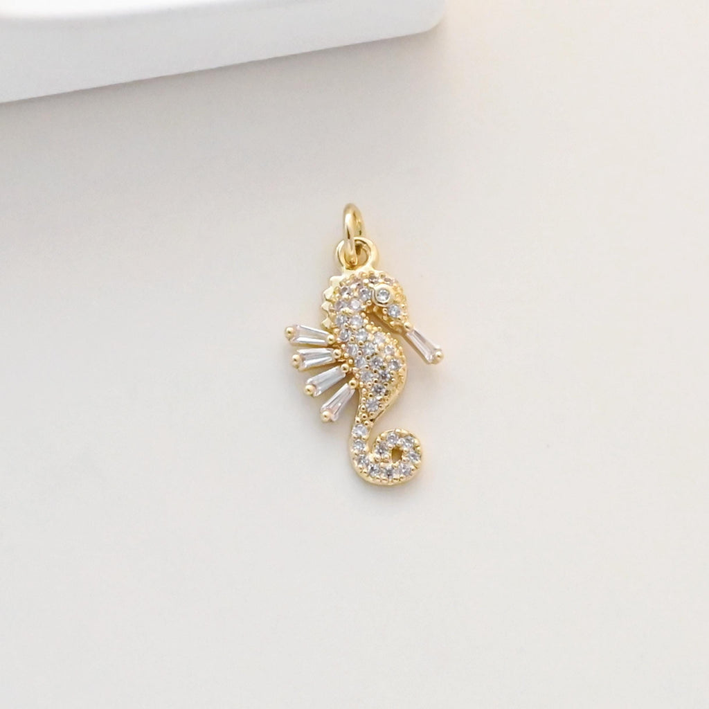 Seahorse Charms, 18K Gold Plated Cubic Micro CZ Pave Charms, Seahorse Pendant for Necklace Jewelry Findings S20739