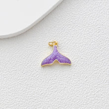 Cargar imagen en el visor de la galería, Colgante de cola de pez, dijes de vida marina esmaltados, dijes chapados en oro de 18 quilates, fabricación de pulseras, accesorios de joyería S1352