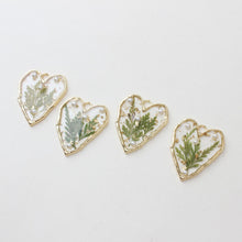 Cargar imagen en el visor de la galería, 2 colgantes de hierba natural, lámina de oro, corazón, cuadrado, estilo nicho, chapado en oro de 18 quilates, GZ283