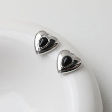 Load image into Gallery viewer, Heart Charms, Pave Black Stone, 14K Gold Plated, Love Pendant, Necklace Making Pendants, Jewelry Findings GT031