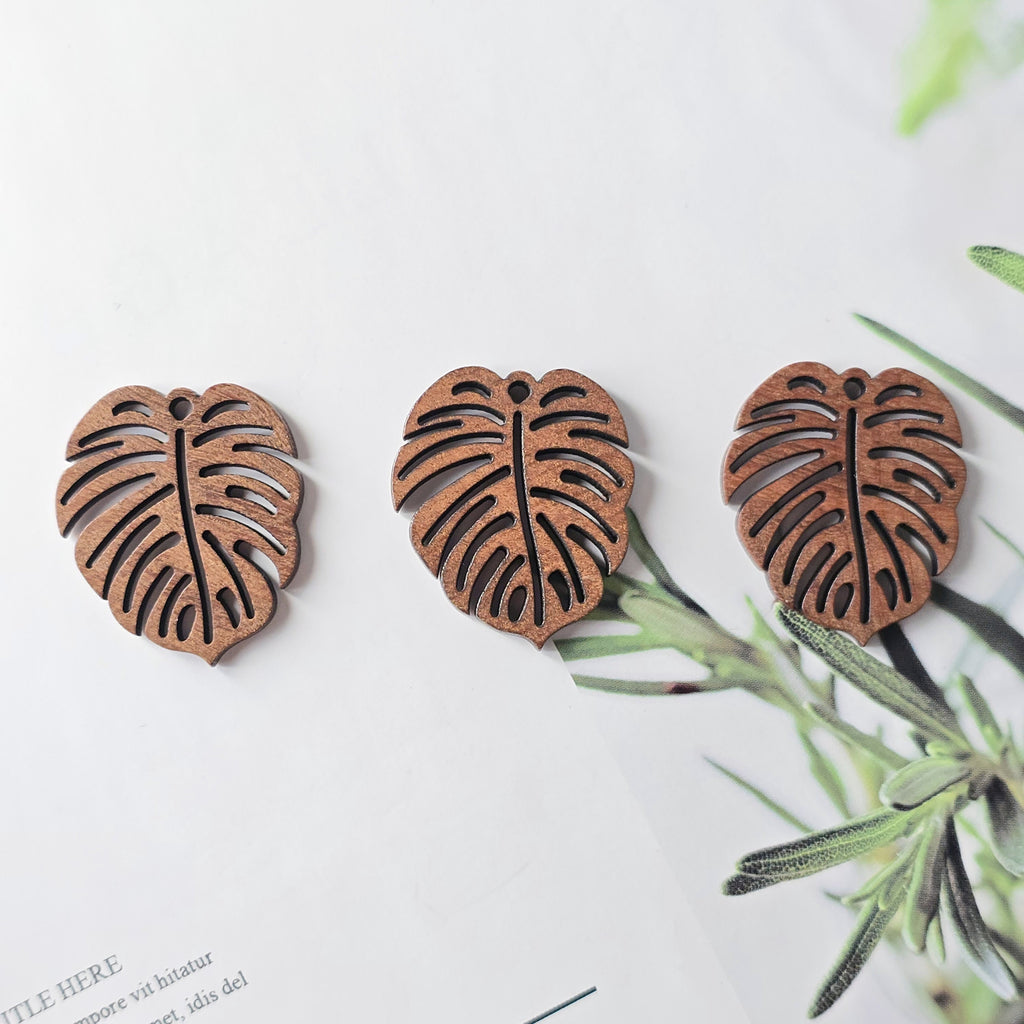 10PCS Monstera Leaf Shape Wood Charms, Wooden Pendant, Reclaimed Walnut Wood, Geometric Statement Wood Earrings Diy Ideas JT948