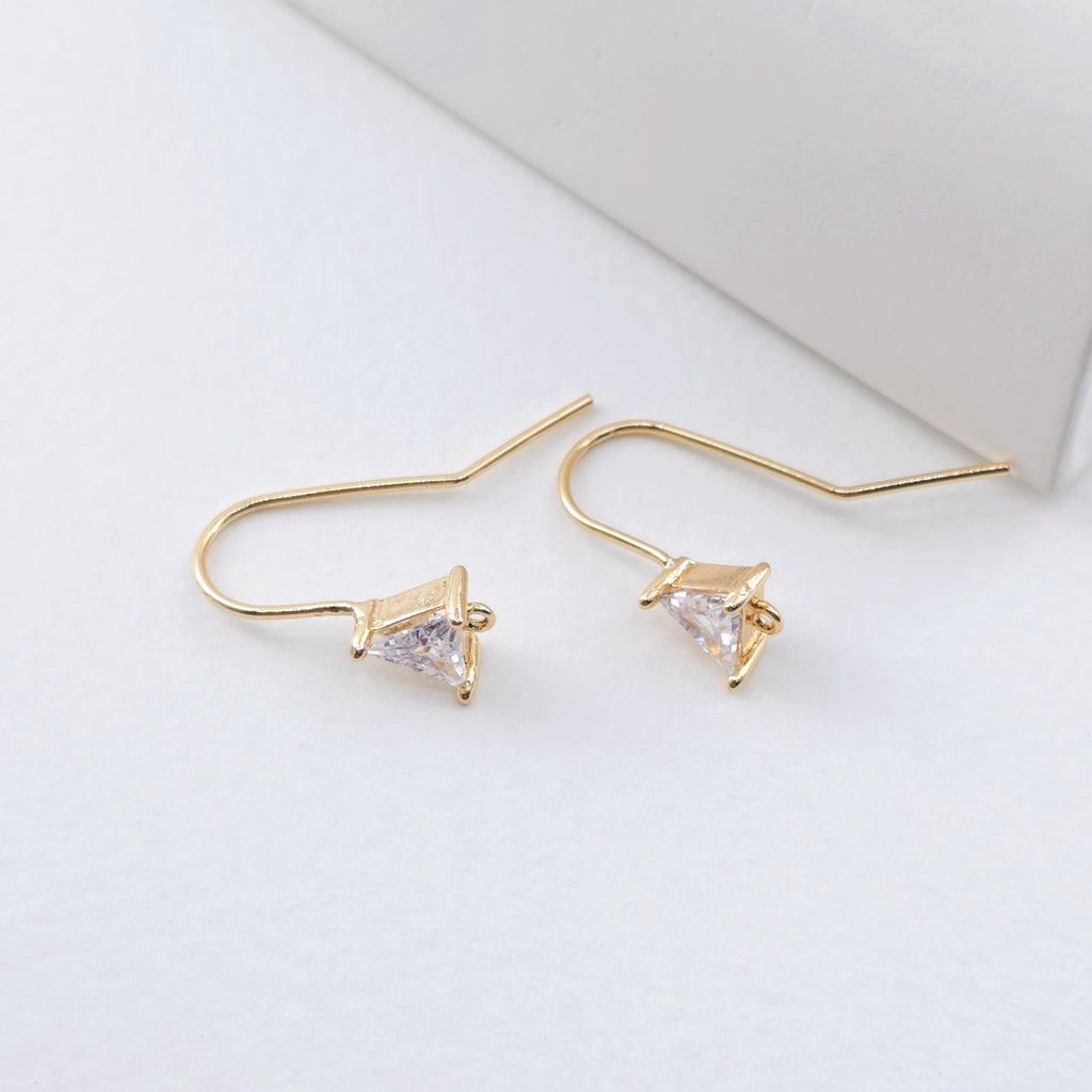 Alambres para pendientes chapados en oro de 18 quilates, ganchos triangulares con pavé cúbico, sin níquel, ganchos de pez, alambres para joyería ZX310