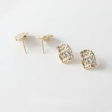 تحميل الصورة إلى عارض المعرض، قرط أذن مربع غير منتظم مع حلقة، ذهبي/فضي، أقراط فضة S925 خالية من النيكل، نتائج قرط مضادة للحساسية GE043