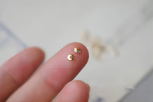 Load image into Gallery viewer, 50pcs- 14K Gold Filled Bead Caps, Flower Bead Caps, 3mm,4mm,5mm,6mm, Flower Spacer Beads, USA, 1/20 GF Jewelry Making BL009