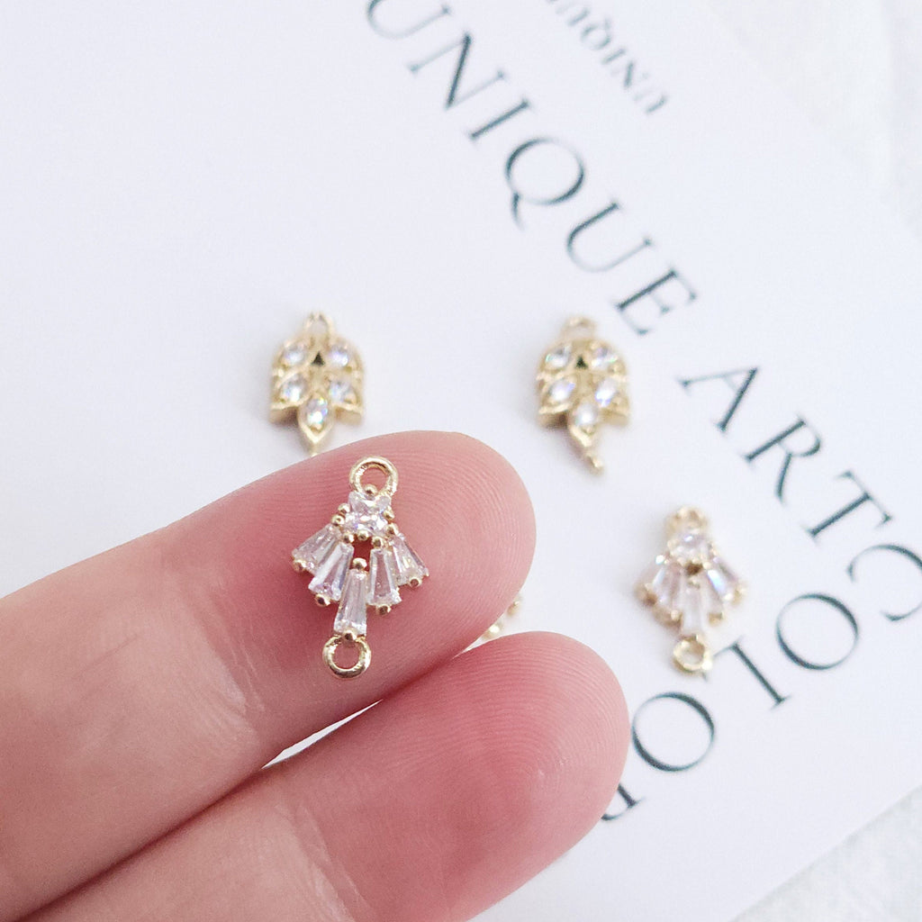 CZ Pave Leaf Connector, Cubic Zircon Crystal Leaf Charm, CZ Earring Charms, Gold Plated Brass Earring Charms, Jewelry Findings ZR008-F185