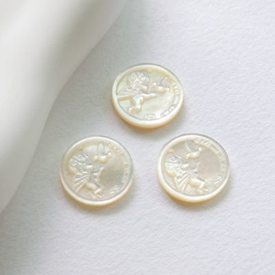 Angel White Mother-of-Pearl, MOP Shell Pendant, Engraved Angel White Nacre, Shell Charm, Round Shell Jewelry Making Findings RY029