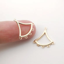 Cargar imagen en el visor de la galería, Conector geométrico, redondo, estrella, abanico y hoja, chapado en oro de 18 quilates, dijes, accesorios de joyería de 16 mm ZX079