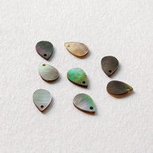 Load image into Gallery viewer, Drop Black Mother-of-Pearl, MOP Shell Pendant, Engraved Black Nacre, Shell Charm, Shell Jewelry Making Findings RY047