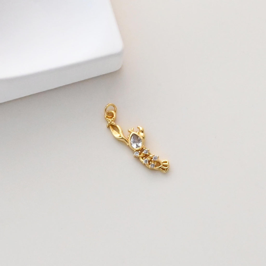 Colgante de cangrejo, colgante de pulpo, colgante de langosta, dije de vida marina en oro, latón chapado en oro de 18 quilates, pavé de circonitas, accesorios de joyería S1316