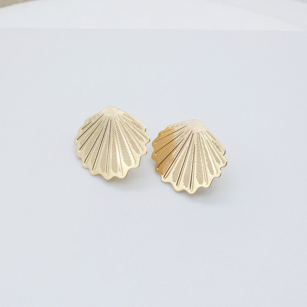 10 قطع من أعمدة أقراط من أوراق الذهب مع حلقة، أقراط خالية من النيكل، حلقة أذن، نتائج أقراط مضادة للحساسية ZX104