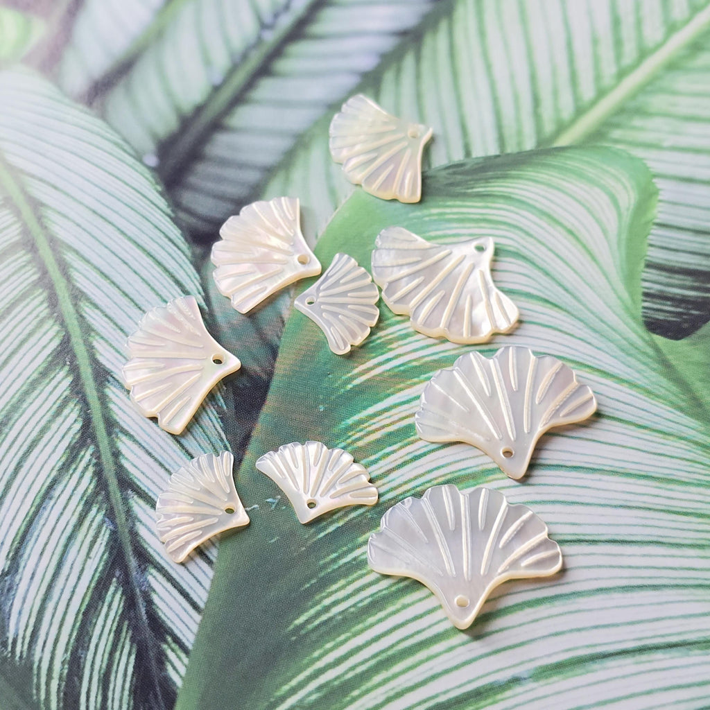 Leaf Shape Shell Pendant, Pearl Oyster Pendant, Shell Charm, Earring Making Findings, Jewelry Making Findings RY065