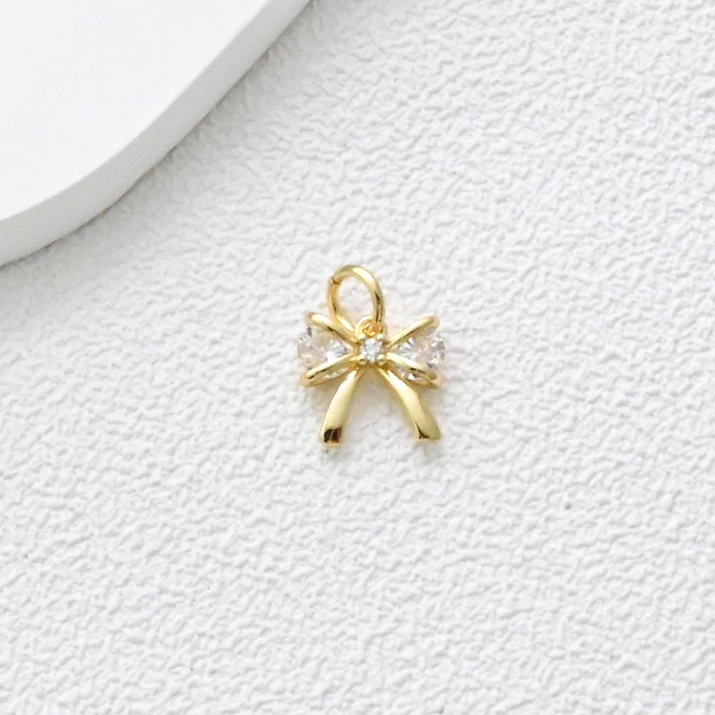 Bow Tie/Butterfly Pendant, CZ Butterfly Charms, 18K Gold Plated Animals Charms, For Bracelet And Necklace Making, Jewelry Findings S1354