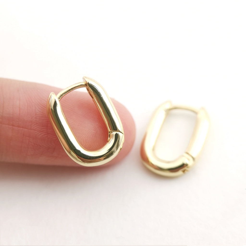 Gold U Shape Hoop Earring, 15.7*12mm, 18K Gold Plated Leverback Earrings, Huggie Hoops Earring D0122