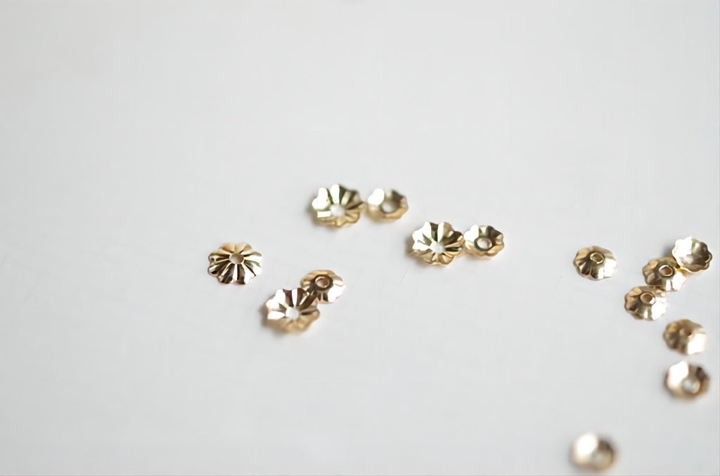 50pcs- 14K Gold Filled Bead Caps, Flower Bead Caps, 3mm,4mm,5mm,6mm, Flower Spacer Beads, USA, 1/20 GF Jewelry Making BL009