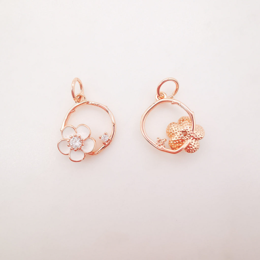 Dijes de corona de flores esmaltadas de 11 x 11 mm, colgante de corona con pavé de circonitas cúbicas bañado en oro de 18 quilates, dijes para collares y pendientes, accesorios de joyería S604