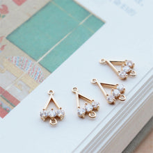 Load image into Gallery viewer, CZ Pave Crown-shaped Charm, Cubic Zircon Crystal Pendant, Bracelet Necklace Pendant, 14K Real Gold Plated, Jewelry Findings JY008-F137