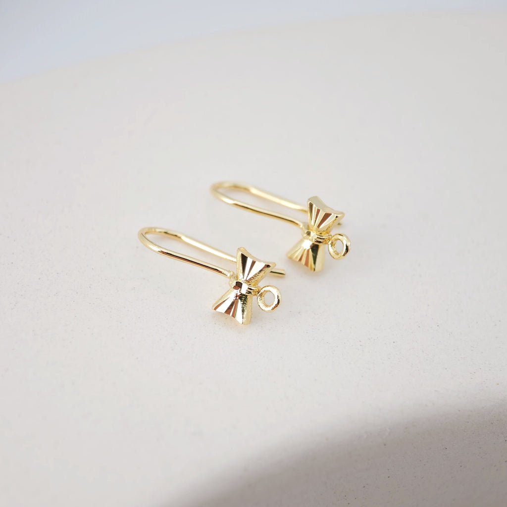 Bow Tie Ear Hooks, 18K Gold Earring Earring findings with loop, Fish Hooks, Ear Wires for Jewelry Making D0163
