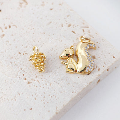 Colgante de piña 3D, chapado en oro de 18 quilates, 13 x 7,5 mm, para collares y pendientes S1054