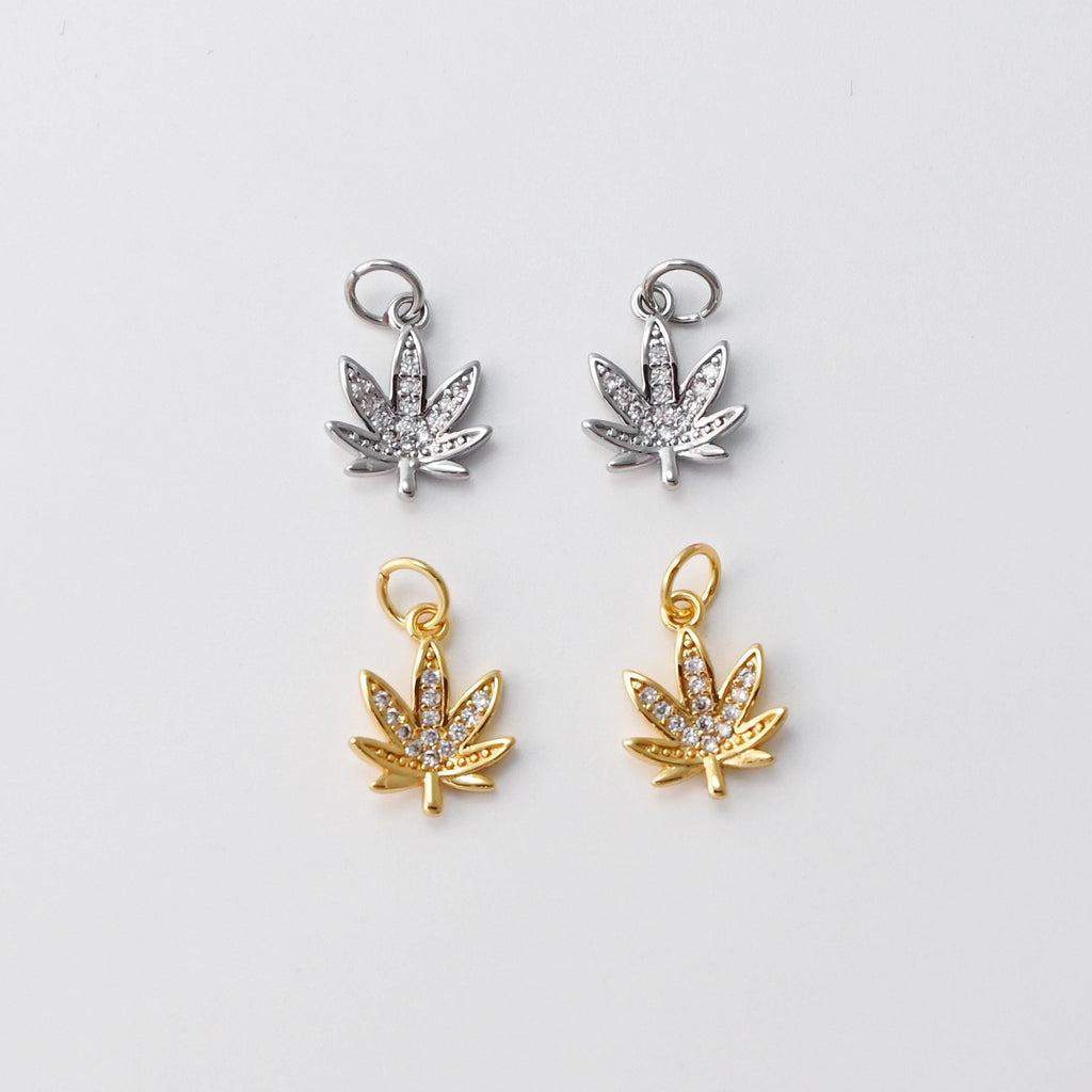 2PCS 10x11mm Cubic Maple Leaf Charms, 18K Gold Maple Leaf Pendants, Micro pave charms for Necklace Bracelet Earring, Jewelry Findings S728
