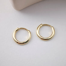 Load image into Gallery viewer, 18K Gold Plated Round Hoop Earring, Huggie Hoops Earring Parts, Spring Ear Hoops, 18.3*19.6mm, hoop earrings D0121