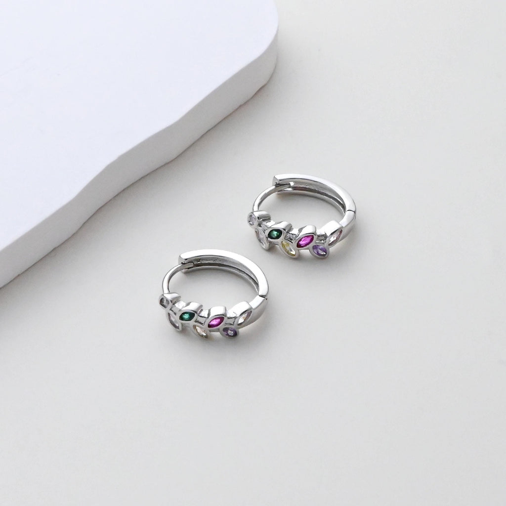 Aro de oreja con hoja arcoíris de circonita cúbica, aro huggie chapado en oro, cierre de palanca, accesorios para pendientes DIY, materiales para pendientes hechos a mano D0532-D0543