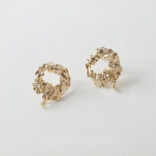 Cargar imagen en el visor de la galería, Pendientes de plata de ley 925 con pasador calado irregular y bucle, dorados y plateados, sin níquel, hipoalergénicos, GE064