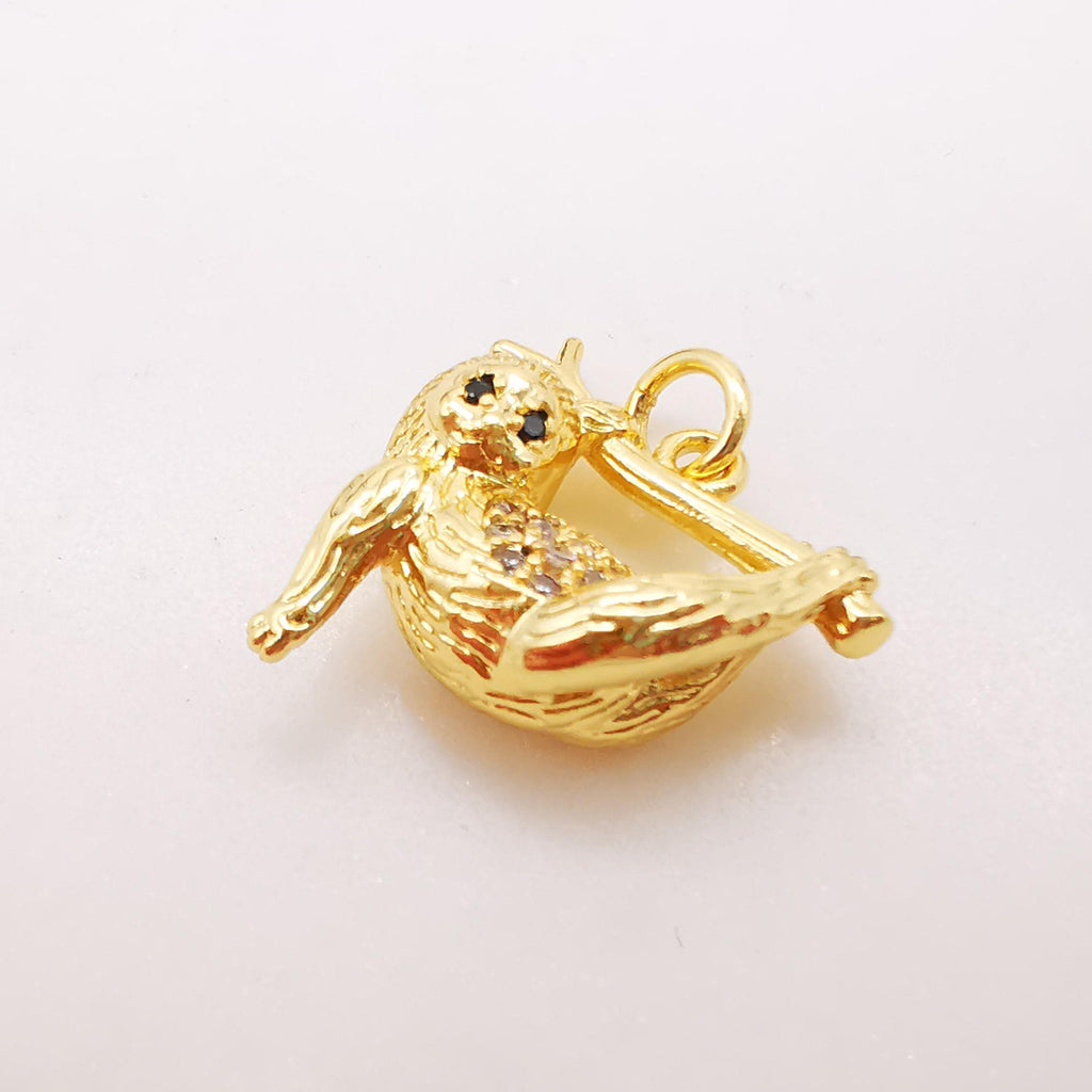 Sloth Charm, 18K Gold Plated Sloth Pendant, 16.4mm, 3D Sloth Animal Necklace Charm, Jewelry Findings S358