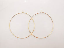 Load image into Gallery viewer, 20pcs Circle Wire Pendant, Gold Plated Circle Pendant, 25/30/35/40mm, Circle Earring Findings for Beading, DIY Jewelry Findings Z024