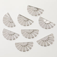 Load image into Gallery viewer, 10pcs Gold Fan Shape Charms, 14K Gold/Silver Plated, Dainty Fan Shape Pendant, Bracelet Making Pendant JH021-D0021