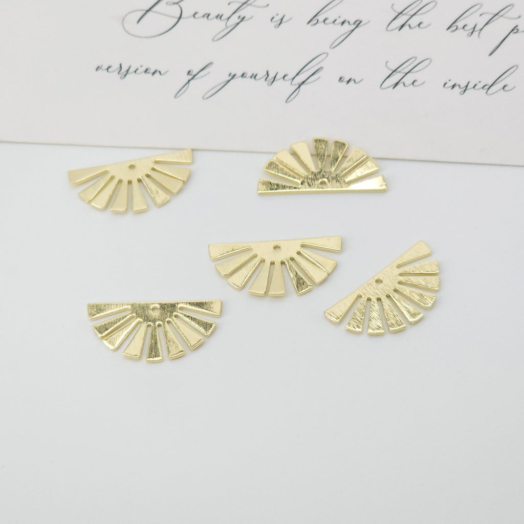 10 dijes semicirculares chapados en oro de 18 quilates, accesorios de arcilla para hacer aretes, suministros hechos a mano para hacer aretes, D0003