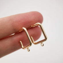 Load image into Gallery viewer, 10pcs Gold Square Earrings Post With Loop, S925 Silver Ear Pin Nickel Free Earrings, Ear Stud Loop, Hypoallergenic Earring Findings Z051