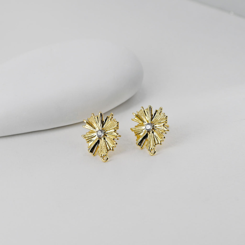 Poste para pendientes con flor plisada, pendiente de botón de latón chapado en oro auténtico de 18 quilates con aro, pasador de plata S925, pavé de circonitas, sin níquel, fornitura para pendientes D0408