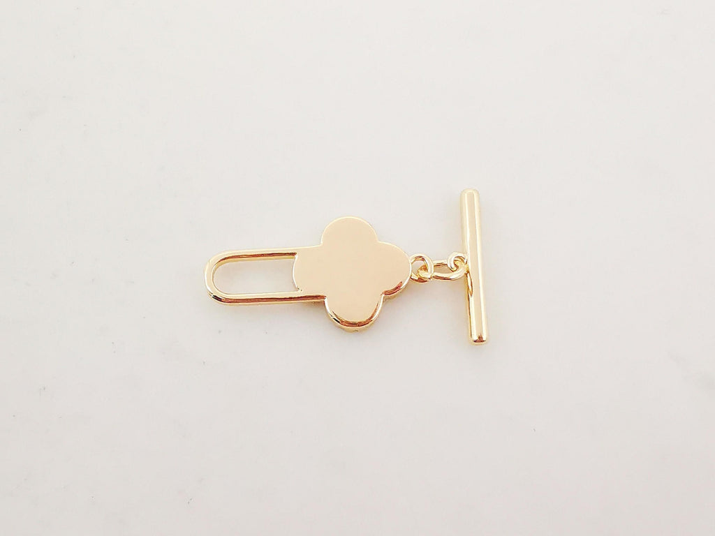 Four Leaf Clover OT Toggle Clasps, 18K Gold Plated OT Buckle, CZ Pave Mother of Pearl, Necklace Closure, Connectors Clasps, ZX050
