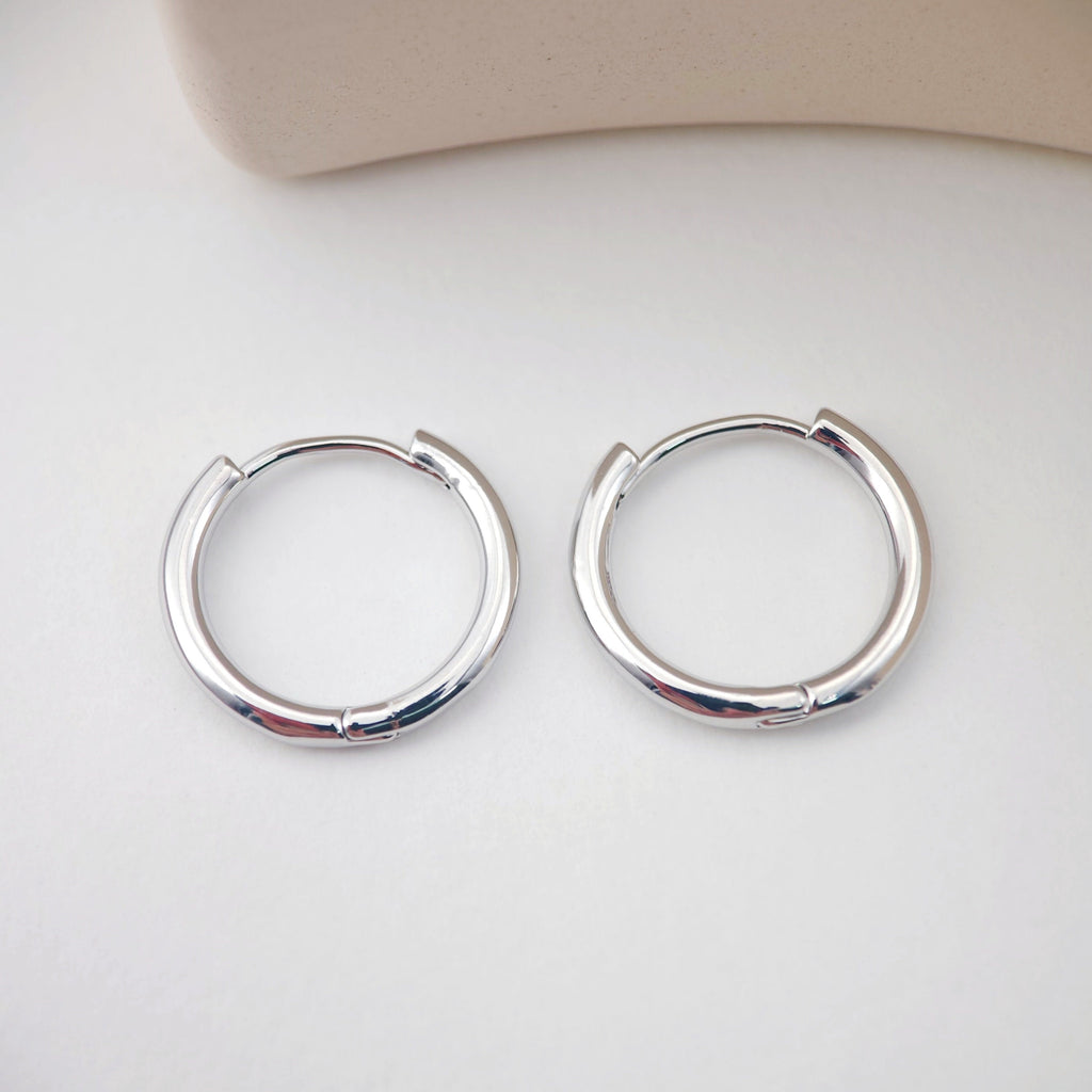 4PCS Huggie Hoops Earring Hoop, 18K Gold Plated Leverback Ear Hoops, Gold Earring Making Findings for Jewelry Making D0151