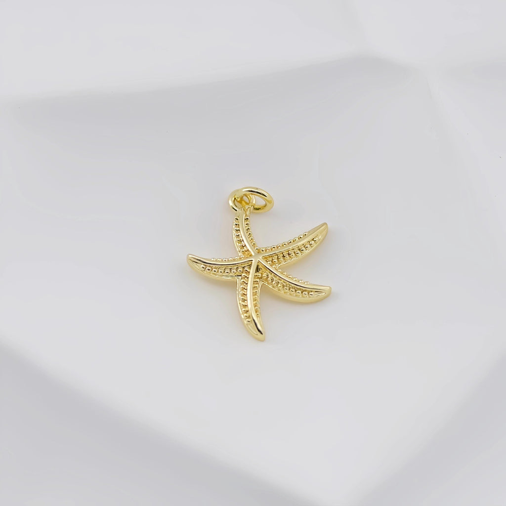 Dijes de estrella de mar dorados, chapados en oro de 18 quilates, delicado colgante con forma de estrella de mar, ideal para hacer pulseras S20794