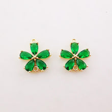 Load image into Gallery viewer, 2pcs Flower Connector Charm with loops,  Clear Cubic Zirconia Charm Pendant for Bracelet Necklace Earring, Jewelry Findings L002