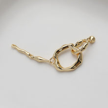 Load image into Gallery viewer, Irregular Link Connector, Link Chain Connector, 14K Gold Plated, Neckalce Bracelet Making Pendant, Jewelry Supply Finding GE132
