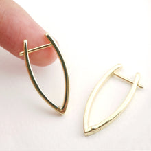 Load image into Gallery viewer, Gold V Shape Hoop Earring, 27.5*12.6mm, 18K Gold Plated Leverback Earrings, Huggie Hoops Earring D0117