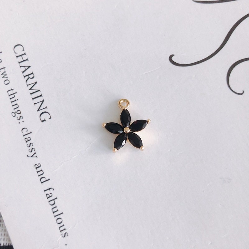 4 colgantes de flor con circonita cúbica, chapados en oro auténtico, accesorios de joyería MY077-F018