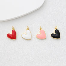 Cargar imagen en el visor de la galería, Dije de corazón, Dijes de corazón esmaltados, Dijes de amor, Colgante de corazón chapado en oro de 18 quilates, Fabricación de collares y pulseras, Accesorios de joyería S1363