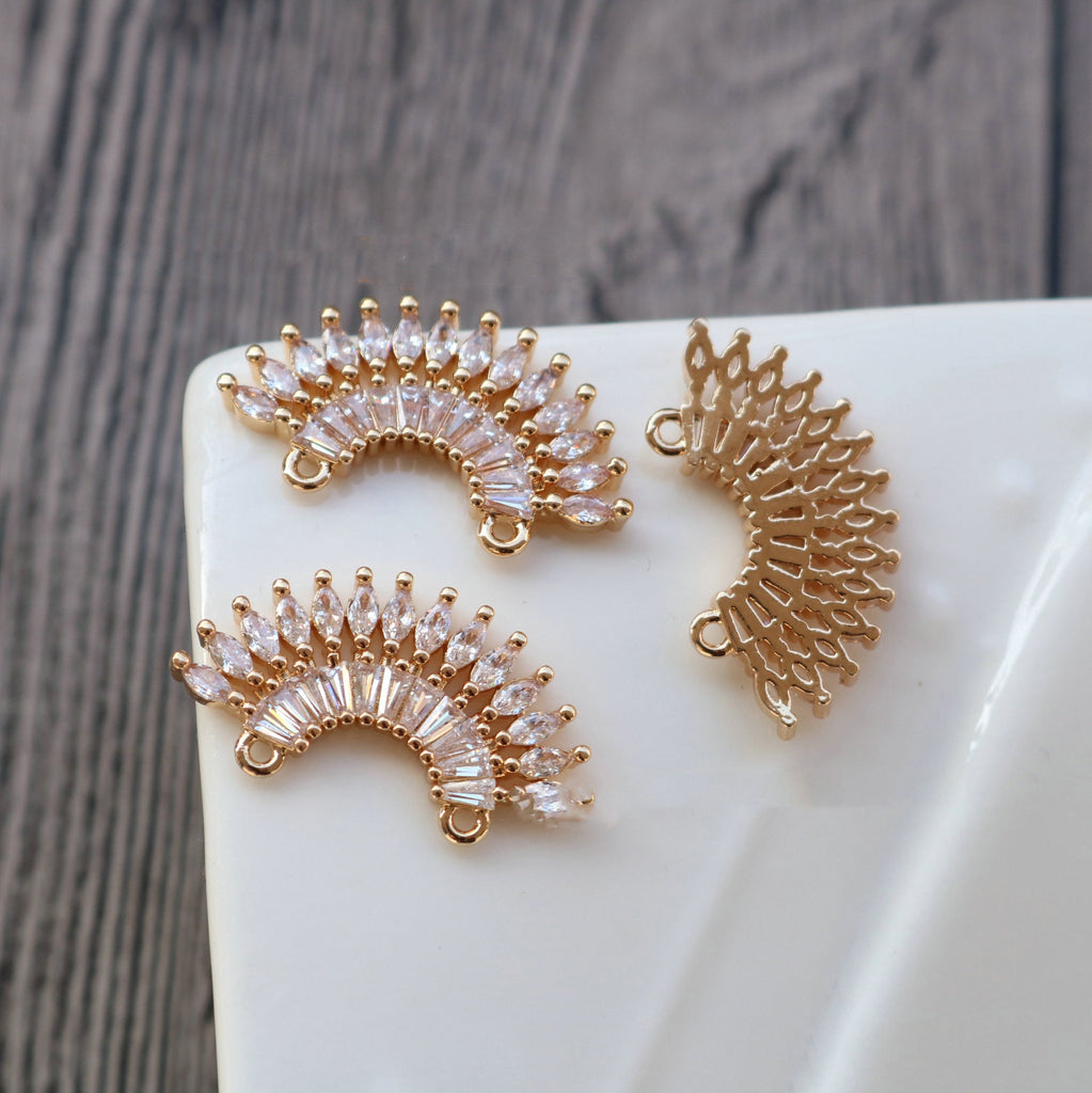 CZ Pave Crown-shaped Charm, Cubic Zircon Crystal Pendant, Bracelet Necklace Pendant, 14K Real Gold Plated, Jewelry Findings HL034-F183