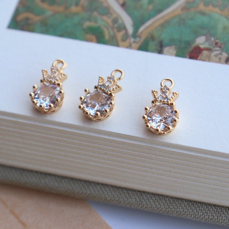 10pcs CZ Pave Crown-shaped Charm, Cubic Zircon Crystal Pendant, Bracelet Necklace Pendant, 14K Real Gold Plated, Jewelry Findings JY066-F155