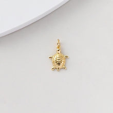 Load image into Gallery viewer, Sea Turtles Charm, 18K Gold/Silver Plated Animal Charms, Tiny Marine life Pendant, For Necklace And Earring Making, Jewelry Findings S1390