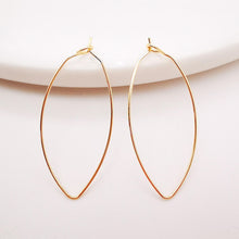 Load image into Gallery viewer, 20pcs- Oval Shape Wires Pendant, Gold Plated Earring Finding, 19x38mm, Nickel Free, DIY Earring Charms, Earring Making Findings Z038