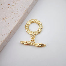 Load image into Gallery viewer, OT Toggle Clasps, 18K Gold Plated Leaf  Bracelet Necklace Making OT Clasps, Connectors Clasps, Jewelry Findings S815