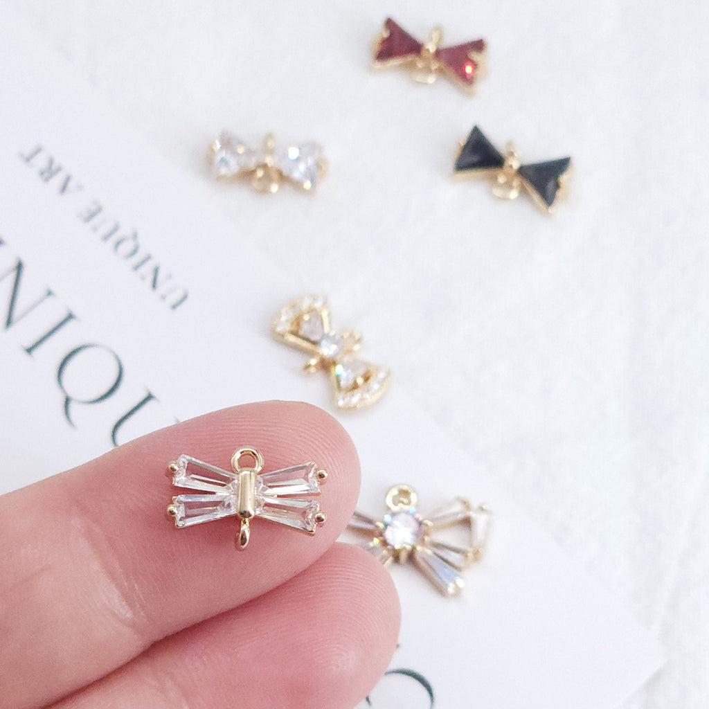 CZ Pave Bow Tie Charm, Cubic Zircon Crystal Bow Tie Pendant, Bracelet Necklace Pendant, Gold Plated Charm, Jewelry Findings ZR013-F168